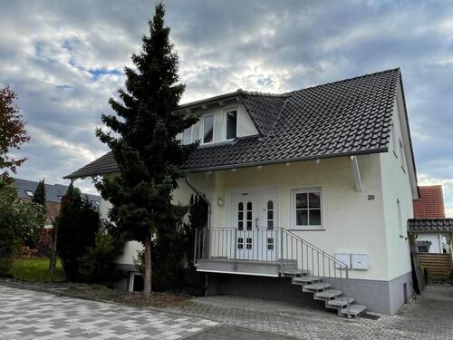 Foto - Einfamilienhaus in Linkenheim-Hochstetten