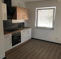 Schöne vollständig neu renovierte Wohnung - Schwarzenfeld