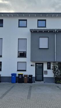 Foto - Reihenmittelhaus in Stockstadt - 1.770,00 EUR Kaltmiete,