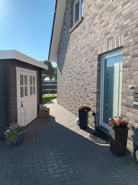 Foto - Mod. DHH aus 2022 mit Süd-Garten in Weyhe-Lahaus