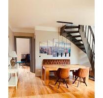 Wunderschöne Altbau Wohnung - 2.590,00&nbsp;EUR Kaltmiete, ca.&nbsp; 100,00&nbsp;m&sup2; in Hamburg (PLZ: 22359) Wandsbek