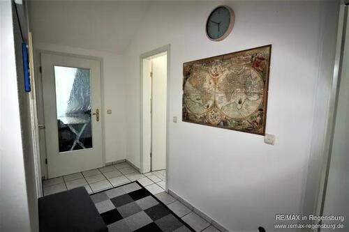 Foto - 2 Zimmer Dachgeschosswohnung 55qm mit Einbauküche sofort bezugsfr