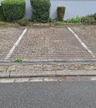 Foto - Vermiete-Stellplatz für PKW Wohnmobil Anhänger