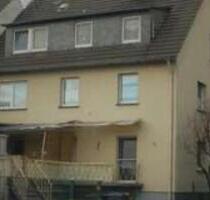 Schöne 3-Zimmer-Dachgeschoßwohnung in 3-Familienhaus - Weißenthurm
