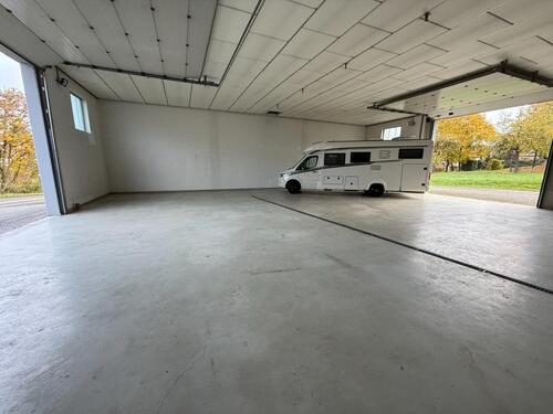 Foto - Halle (225 m²) für Fahrzeuge aller Art