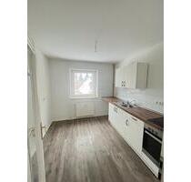 Bezahlbare 4-Zimmer-Wohnung im Rotenhöfer Weg frei! - Rendsburg