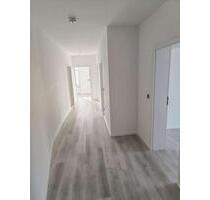 Helle 3 Zimmer Wohnung mit Balkon - Plauen Bahnhofsvorstadt