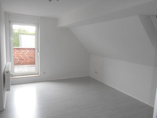 Foto - großzügige 4 Zimmer Wohnung mit Balkon in Merklinde (gert11)