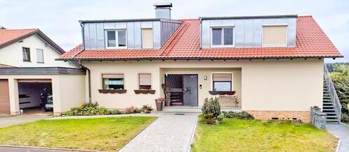 Foto - Großzügige 146m2 - 6-Zimmer-EG-Wohnung + Terrasse & Garten