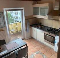 WG-Zimmer für 1 Monat frei, zentrale Lage – nur für Frauen - Nürnberg Gibitzenhof