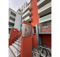 Modernes 1 Zi.-City-Appartement mit gr. Loggia, Nähe der Weser, Parkett und EBK- ideal für Singles - Bremen