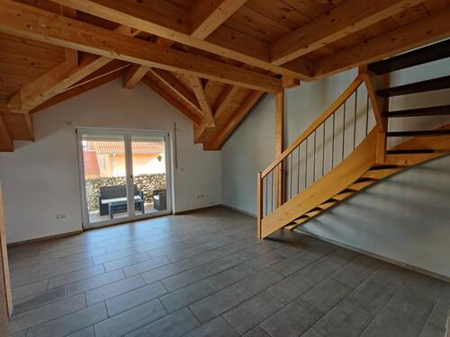 Foto - Helle 4-Zimmer-Wohnung mit Balkon und EBK in Unterneukirchen