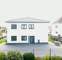 Moderne Neubauwohnung im 1. Obergeschoss – Erstbezug mit Balkon und Stellplatz - Minden Bölhorst