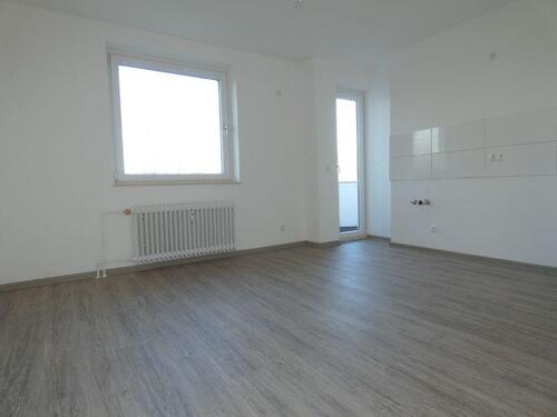 Foto - *** Altbau-Liebhaber aufgepasst! 2 Zimmerwohnung + Wohnküche + Mansarde! ***