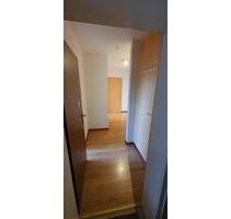 2 Zimmer Wohnung mit Tiefgaragenplatz - Kapitalanlage - Köln Kalk