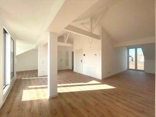 Foto - 1 Zimmer Dachgeschoßwohnung zur Miete in Düsseldorf