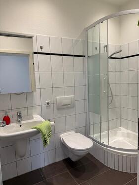 Foto - +++Für Singles oder junge Paare - Charmantes Dachgeschoss mit Duschbad+++