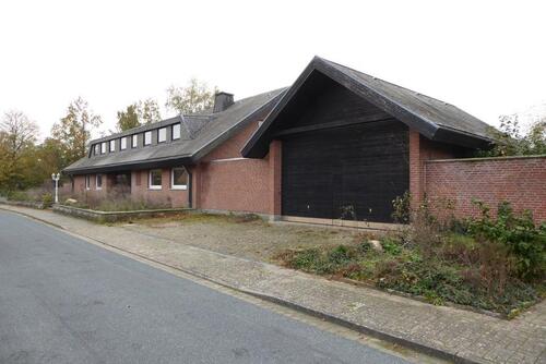 Foto - Villa in Bad Bodenteich - 555.555,00&nbsp;EUR Kaufpreis, ca.&nbsp; 498,00&nbsp;m&sup2;