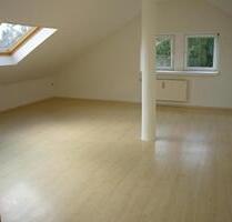 Helle 3-Zi Dachgeschosswohnung mit Garage und Grünflächennutzung in Monschau-Höfen