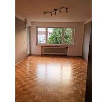 Schöne 3-Raumwohnung mit Loggia in ruhigem 6 Familienhaus - Köln Kalk