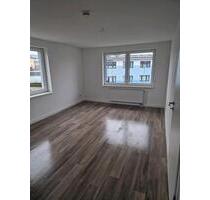 renovierte Zweizimmerwohnung - 740,00&nbsp;EUR Kaltmiete, ca.&nbsp; 82,14&nbsp;m&sup2; in Anklam (PLZ: 17389)