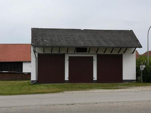 Foto - Halle Garage Unterstellplatz Lagerraum 125 qm zu vermieten