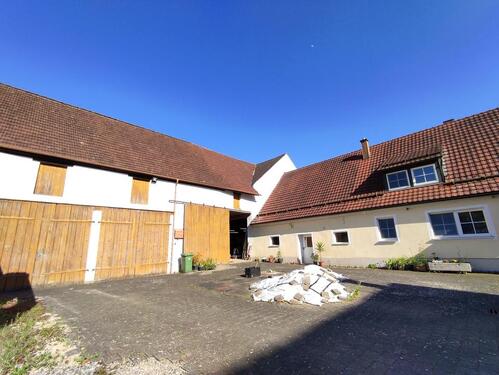 Foto - 7 Zimmer Bauernhaus, Landhaus zum Kaufen in Heidenheim