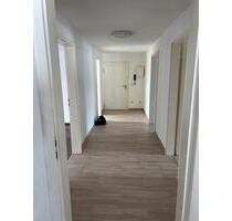 4 Zimmer Wohnung zu vermieten - 990,00&nbsp;EUR Kaltmiete, ca.&nbsp; 95,00&nbsp;m&sup2; in Kaufungen (PLZ: 34260)
