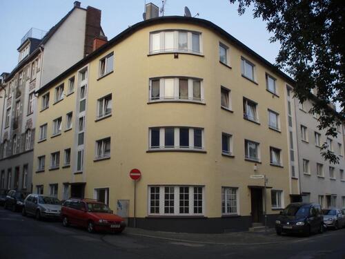 Foto - Helle 3-Z-Whg. Wfl. 70 m². Neu renoviert und ab sofort frei.