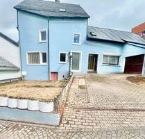 3 Familienhaus In Stadtkyll - 319.000,00 EUR Kaufpreis, in Stadtkyll (PLZ: 54589)