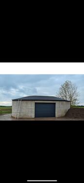 Foto - Lagerhalle,Lagerraum,Garage,Handwerker,Oldtimer,Halle,Stellplatz