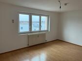 Foto - Tolle 2 - Zimmer - Wohnung in Ingolstadt Nähe Hauptbahnhof