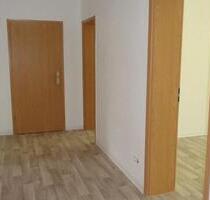 5-Raum-Wohnung mit Loggia - 630,00 EUR Kaltmiete, ca.  90,00 m² in Naumburg (Saale) (PLZ: 06618)