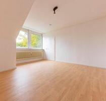 Gemütliche 2-Zimmer-Dachgeschosswohnung mit Einbauküche – 62 m² – ab sofort verfügbar - Heiligenhafen