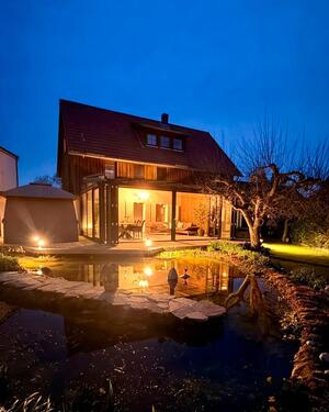Foto - Saniertes Fachwerkhaus mit riesigem Wintergarten und Teich