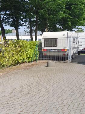 Foto - Stellplatz für Wohnwagen Boot Reisemobil Anhänger zu vermieten