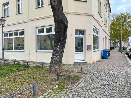 Foto - Moderne Gewerbeeinheit mit guter Verkehrsanbindung in MD-Neustadt