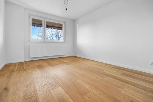 Foto - Frisch sanierte 2-Zimmer-Wohnung mit Loggia