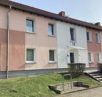 Einziehen und Wohlfühlen - Modernisierte 2-Zimmer-Wohnung im EG - - Waltrop