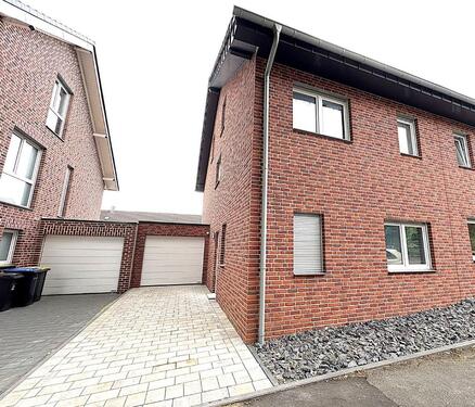 Foto - 5 Zimmer Einfamilienhaus zur Miete in Herzogenrath