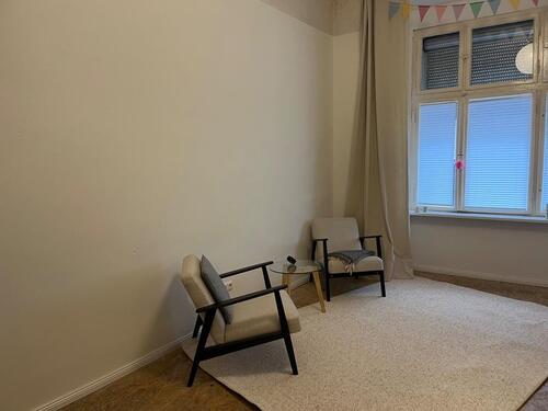 Foto - Zwischenmiete Wedding: 40 qm Altbau, unmöbliert, bis Nov 2026