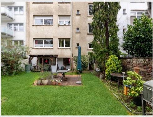 Foto - 14 Zimmer Mehrfamilienhaus, Wohnhaus zum Kaufen in Moers