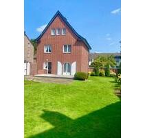 Von Privat: Charmantes Einfamilienhaus mit Charakter in Viersen