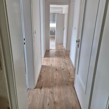 Foto - 3 WG-Zimmer in WG, hell & neu saniert, 500€ 450€