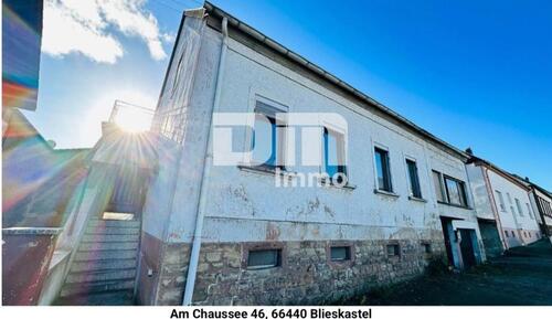 Foto - 2 Familien Haus mit großem Grundstück + Ackerland