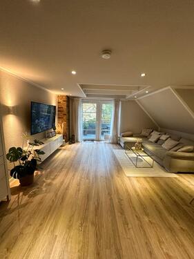 Foto - 4-Zimmer Maisonette 100qm Süd-Balkon & Tiefgarage Provisionsfrei