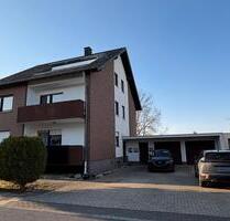 Geräumige 3,5 Zimmerwohnung mit Südbalkon und Garage - Euskirchen Dom-Esch