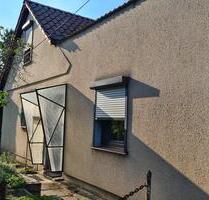 Grundstück mit Doppelhaushälfte - Berlin Spandau