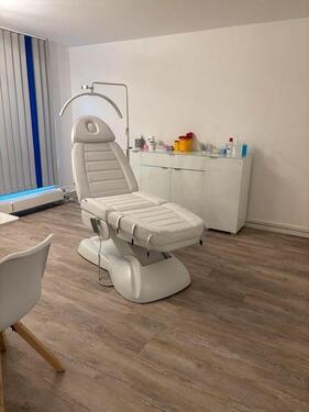 Foto - Praxisraum zum Untermieten - 350,00&nbsp;EUR Kaltmiete, ca.&nbsp; 51,00&nbsp;m&sup2;