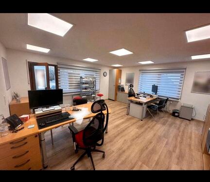 Foto - Vermiete Büro - 870,00&nbsp;EUR Kaltmiete, ca.&nbsp; 62,00&nbsp;m&sup2;